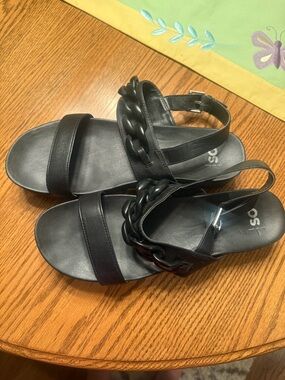 Black Women's Chain-Detail Slingback Sandals